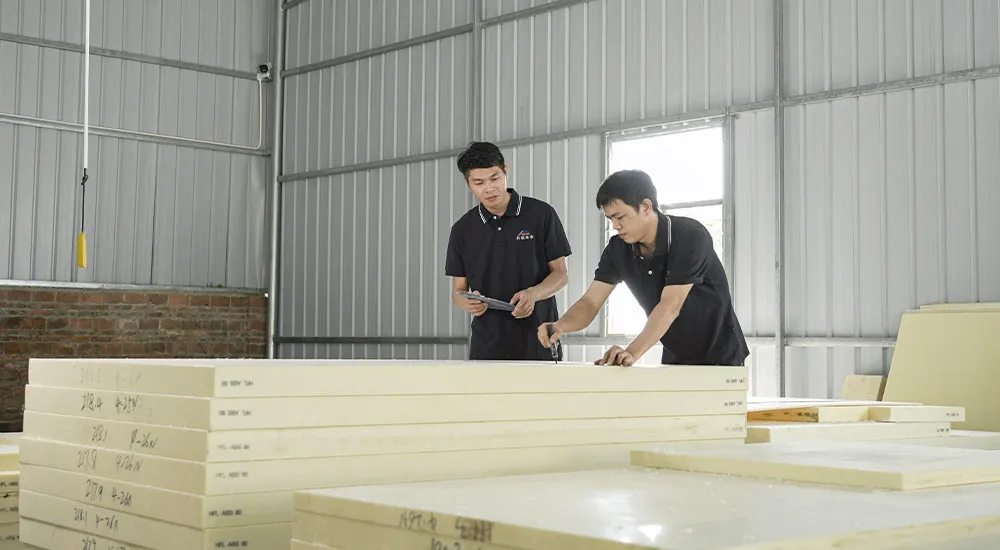 CNC Plastic Machining1